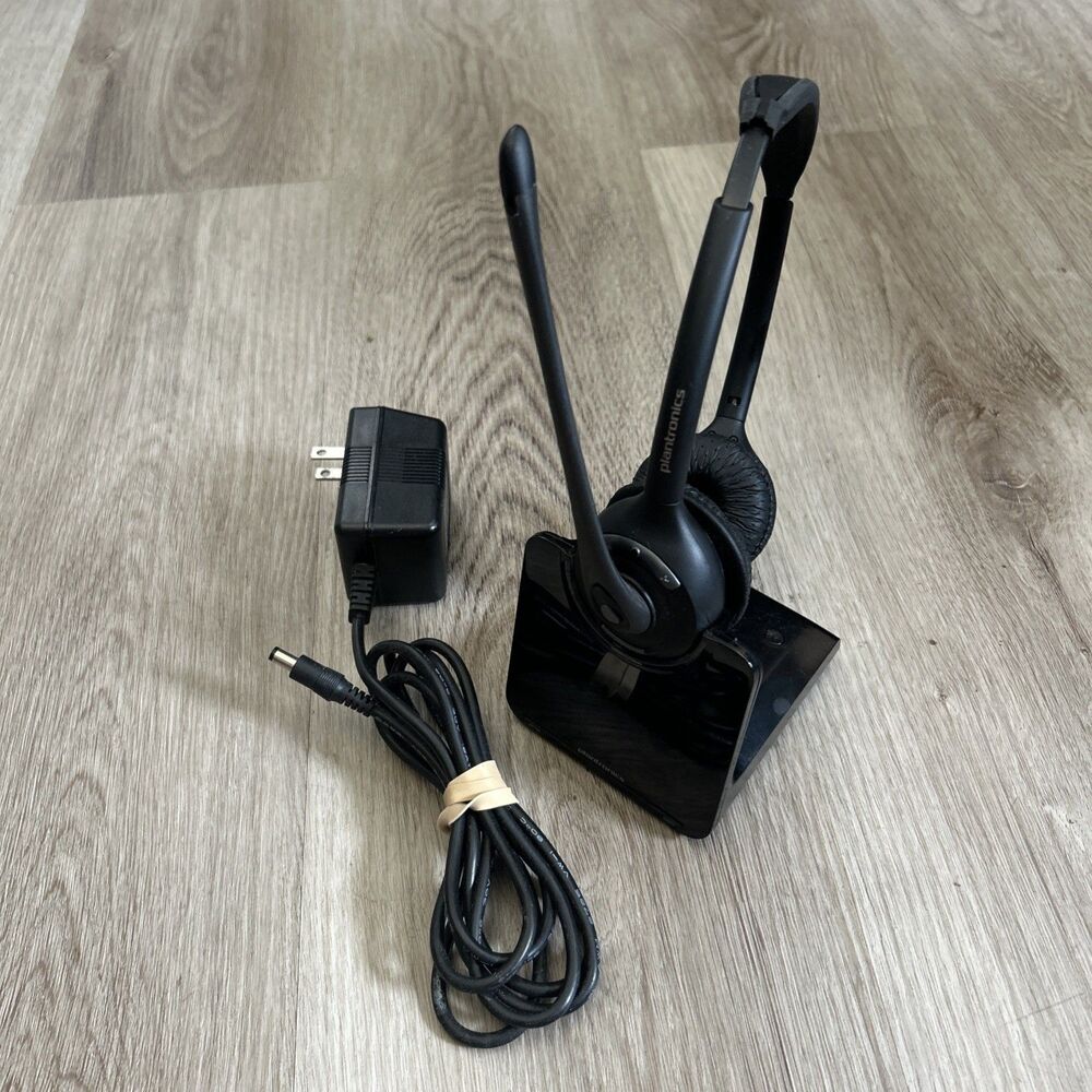 Plantronics CS520 Wireless Binaural Stereo Headset C052 Base Station UNTESTED